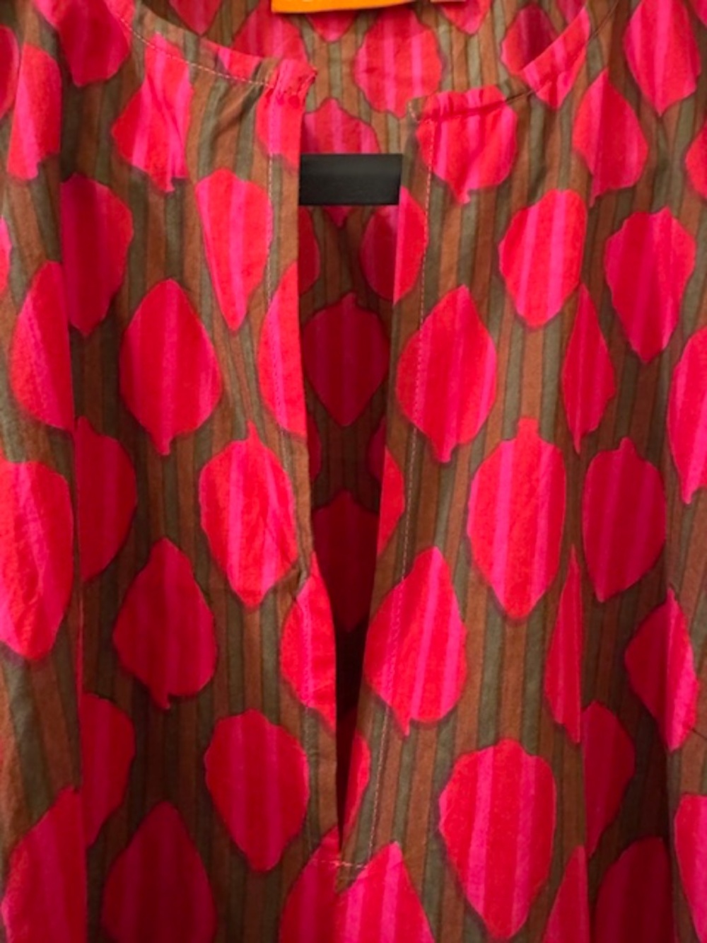 Like new-worn 1x-  Oliphant V-Neck Maxi Dress, Flutter sleeves, pockets, $298, M - Picture 3 of 6